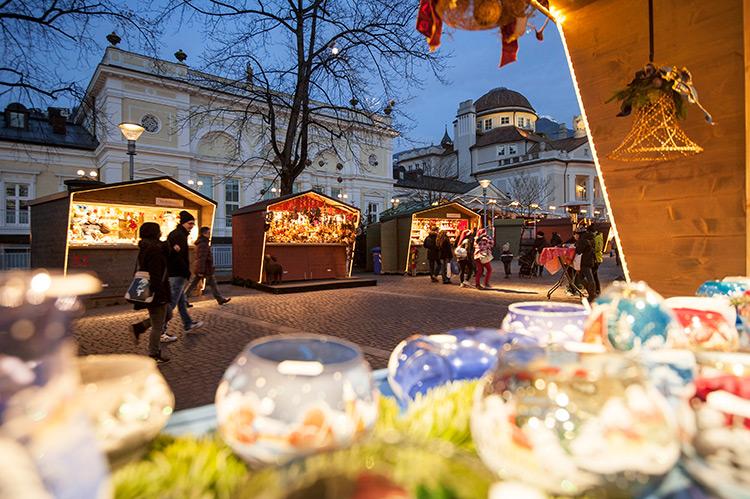 Steinerhof weihnachtsmarkt-meran